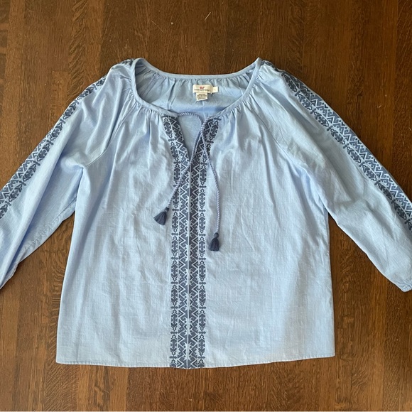 Vineyard Vines Tunic top with Embroidery, size L - Picture 4 of 4